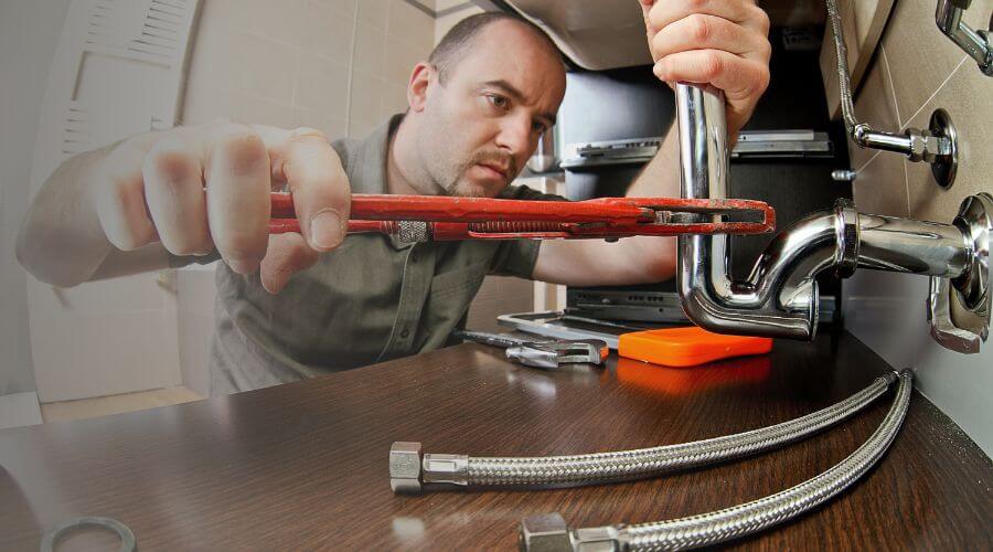 Professional bathroom faucet installation in Aibonito, PR